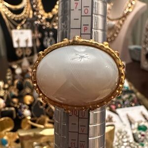 Elegant Gold and White Women's Ring